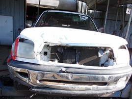 2002 Toyota Tundra SR5 White Extended Cab 4.7L AT 4WD #Z24563